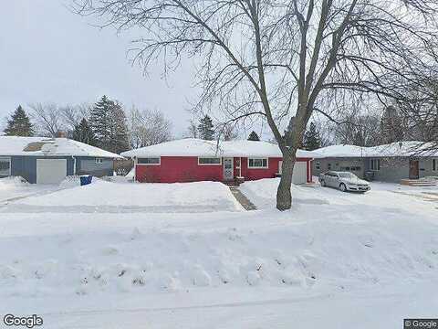 6Th, MOORHEAD, MN 56560