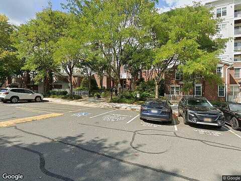 International Dr, McLean, VA 22102