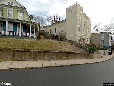 Beverley, STAUNTON, VA 24401