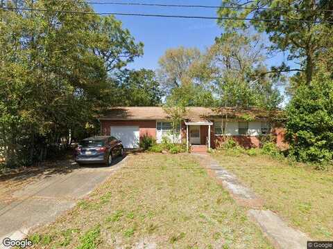 Summer, PENSACOLA, FL 32504