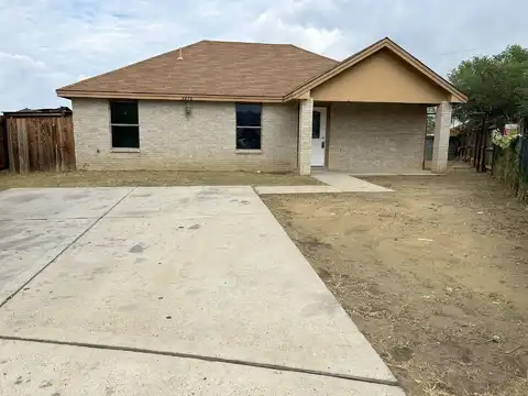 Niebla, LAREDO, TX 78046