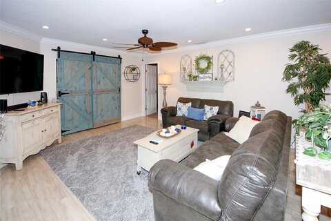 Indigo Pond, PALM HARBOR, FL 34685