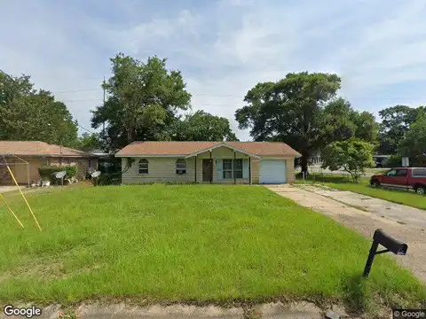 Elaine, PENSACOLA, FL 32504