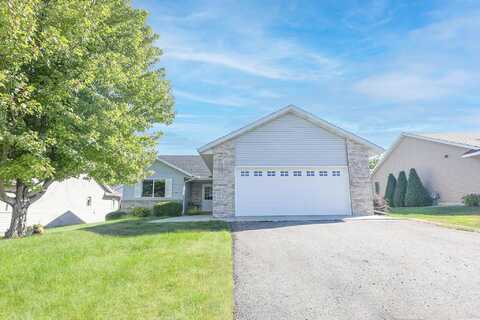 Seven Pines, ALEXANDRIA, MN 56308