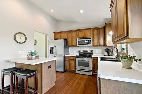 Embers, FARMINGTON, MN 55024