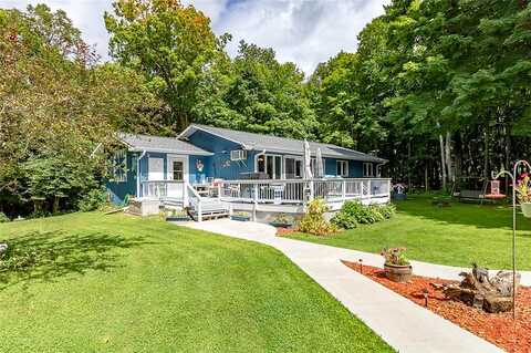 240Th, LUCK, WI 54853