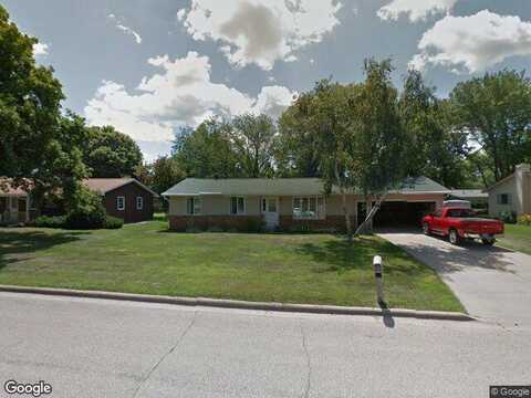 Locust, PRAIRIE DU SAC, WI 53578