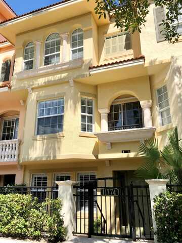 Valencia Gardens, PALM BEACH GARDENS, FL 33410