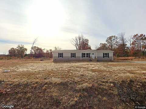 Robin, BROOKNEAL, VA 24528
