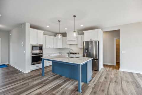 Arrowwood, SAINT PAUL, MN 55129