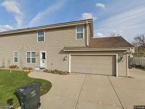 Water, PEWAUKEE, WI 53072