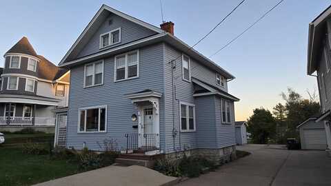 Cherry, LANCASTER, WI 53813