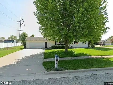 Summer, WAUPUN, WI 53963