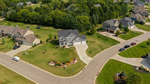 Woodleaf, PEWAUKEE, WI 53072