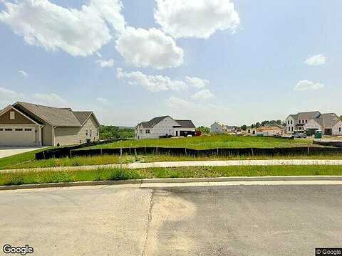 Olde Howell, WAUKESHA, WI 53188