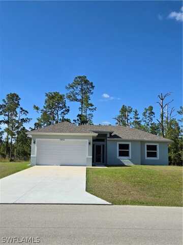8Th, LEHIGH ACRES, FL 33972