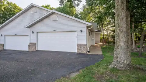 Lever, EAU CLAIRE, WI 54701