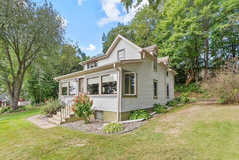Arlington, AMERY, WI 54001