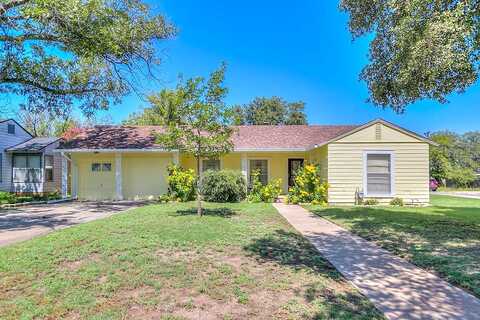 Avenue J, SAN ANGELO, TX 76901