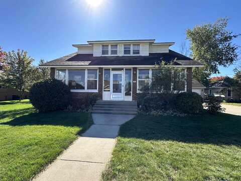 Oak, WISCONSIN RAPIDS, WI 54494