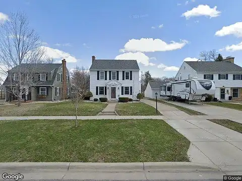 High, MARSHALL, MN 56258