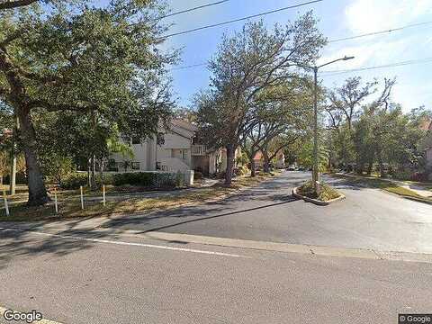 Los Prados, SAFETY HARBOR, FL 34695