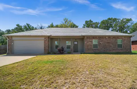 Donna, BROWNSBORO, TX 75756