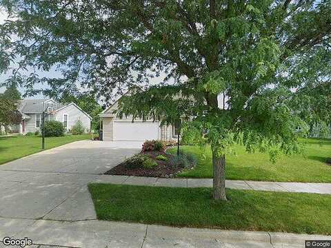 Chesterwood, PEWAUKEE, WI 53072