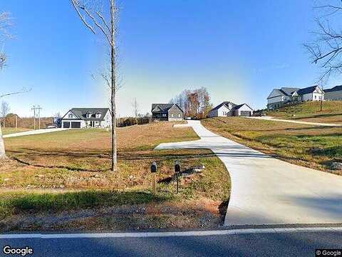 Lynbrook, RUSTBURG, VA 24588