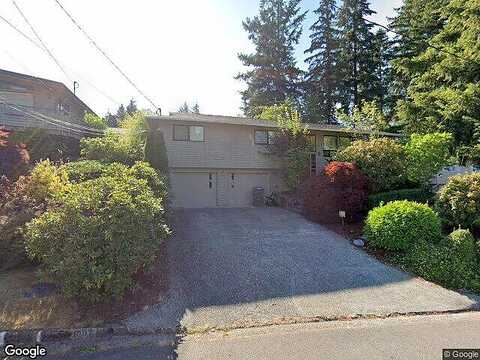 122Nd, BELLEVUE, WA 98006