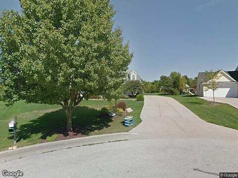 Deer Chase, PEWAUKEE, WI 53072