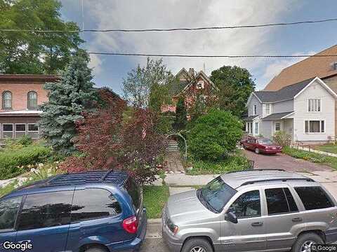 Dickason, COLUMBUS, WI 53925