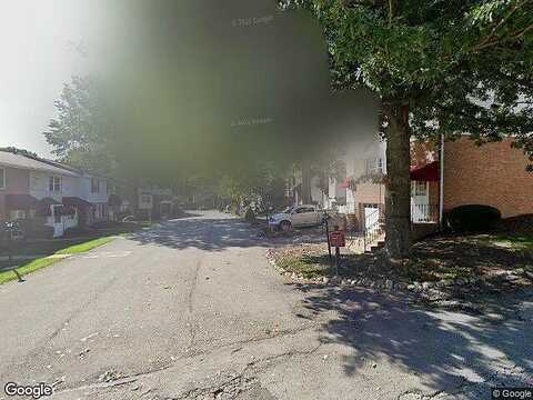 Woodstone, NEW KENSINGTON, PA 15068