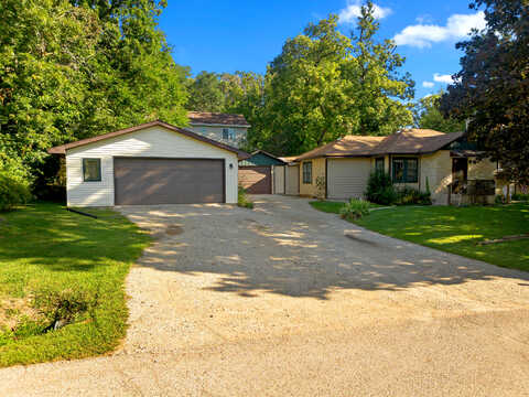 Locust, LAKE GENEVA, WI 53147