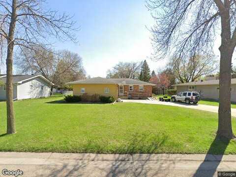 Dale, MOORHEAD, MN 56560