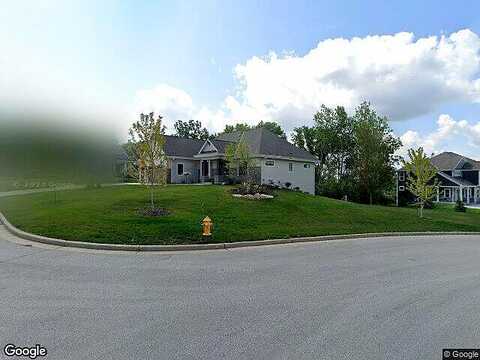 Hidden Oaks, SUSSEX, WI 53089