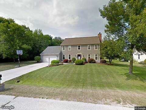 Hunt Club, MEQUON, WI 53097