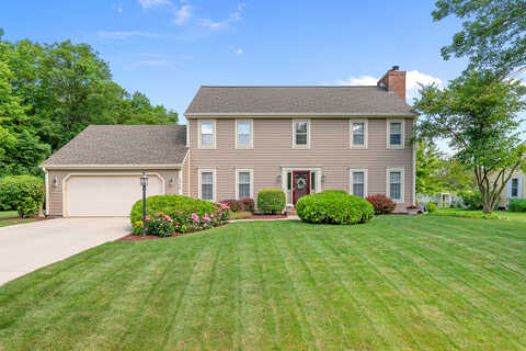 Hunt Club, MEQUON, WI 53097