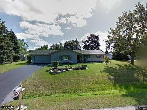 Woodridge, OAK CREEK, WI 53154