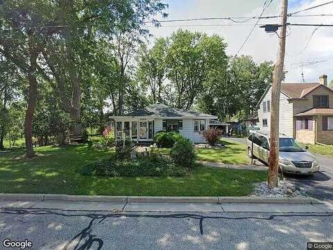 Elm, OCONOMOWOC, WI 53066