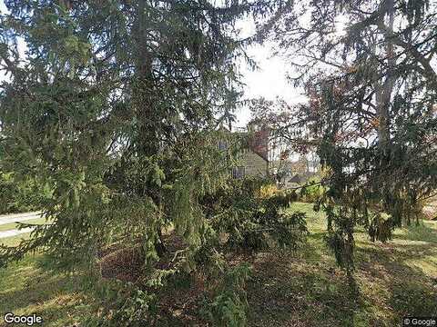 Evergreen, PEWAUKEE, WI 53072