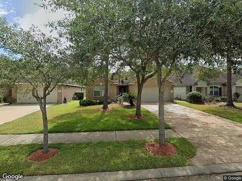 Savannah Woods, ROSHARON, TX 77583