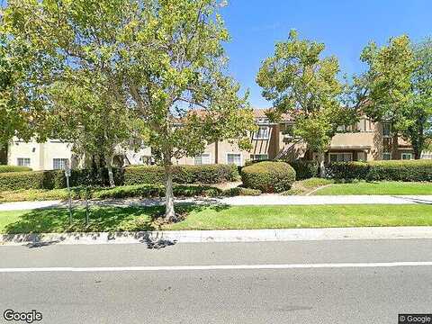 Via Prado, RANCHO SANTA MARGARITA, CA 92688