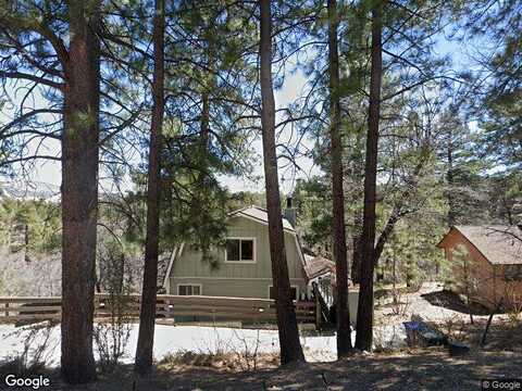 Villa Grove Ave, Big Bear Lake, CA 92315