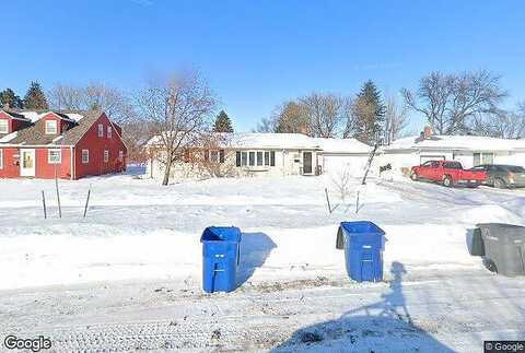 10Th, MOORHEAD, MN 56560