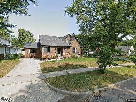 Summit, MONTEVIDEO, MN 56265
