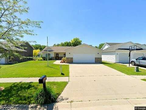 32Nd, MOORHEAD, MN 56560