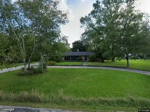 El Rancho, MEQUON, WI 53092