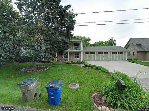 Brooks, OSHKOSH, WI 54904