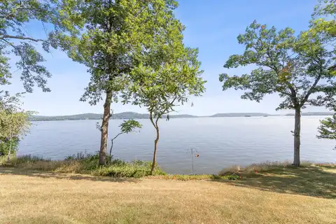 Summerville Park, LODI, WI 53555